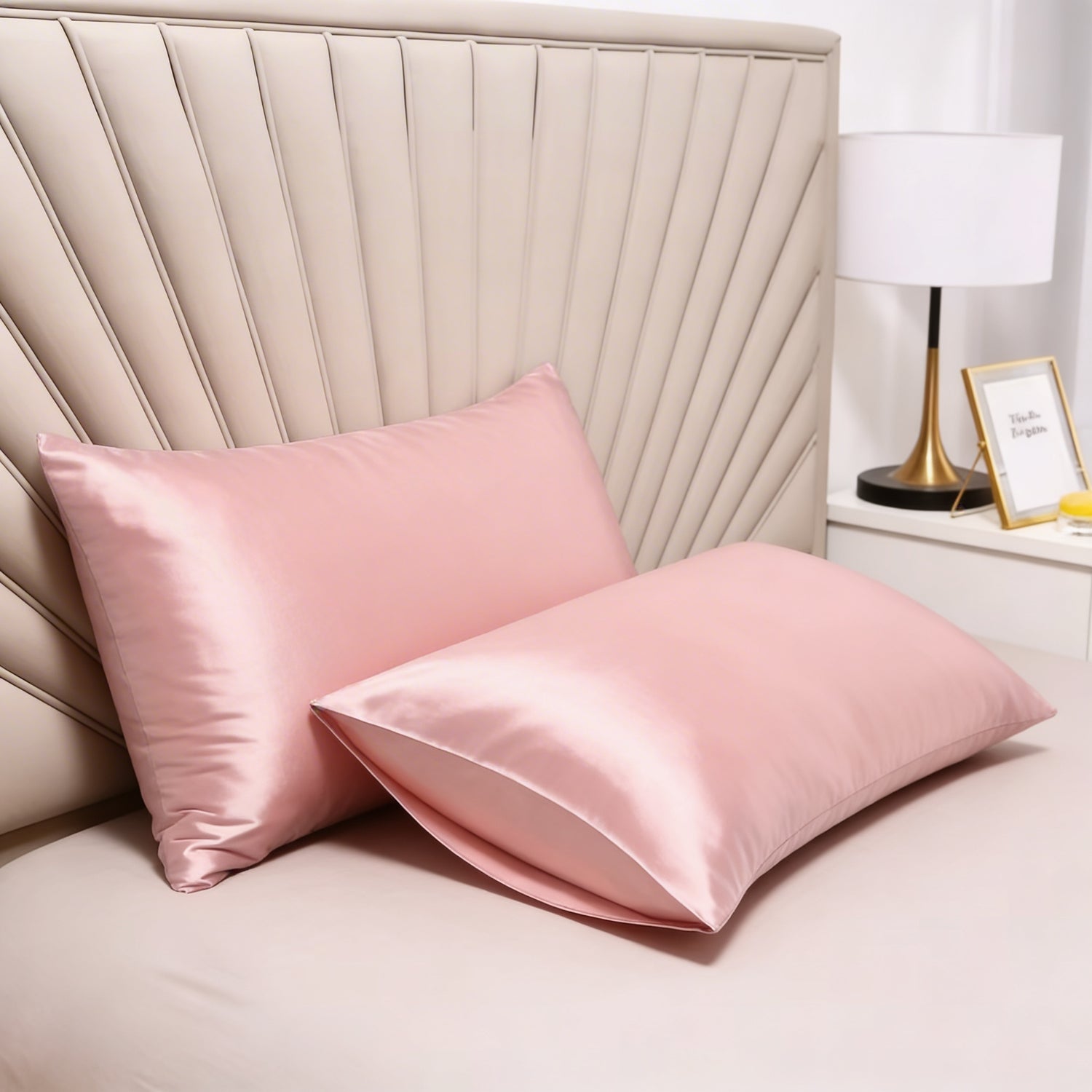 Taie d’oreiller simple enveloppée en soie